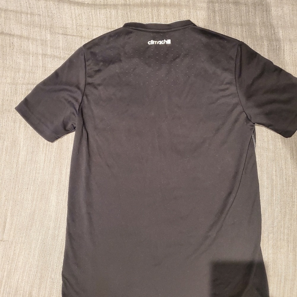 Adidas - Picture 2 of 3